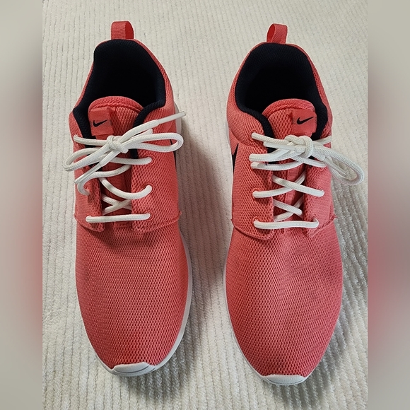 Nike Shoes - Nike Coral Sneakers with White Laces